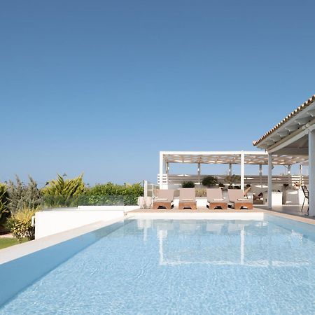 Alba Bianca Villa, Family Retreat With Heated Pool By Thinkvilla Hersonissos  Ngoại thất bức ảnh