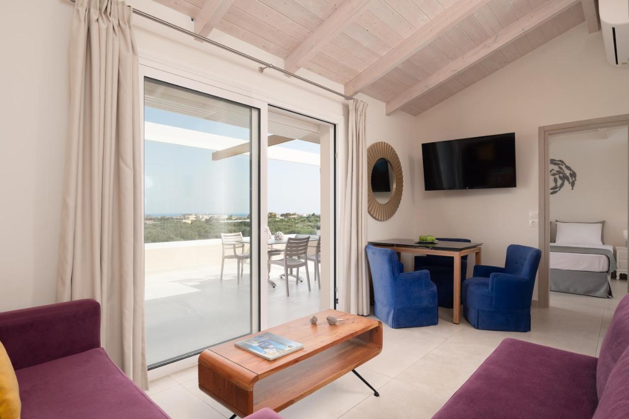 Alba Bianca Villa, Family Retreat With Heated Pool By Thinkvilla Hersonissos  Ngoại thất bức ảnh